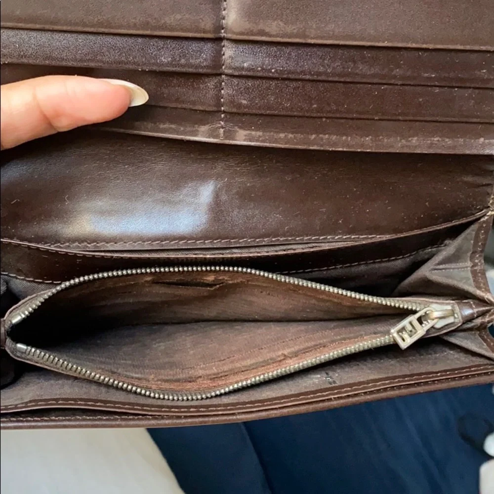 Fendi wallet - Picture 8 of 10